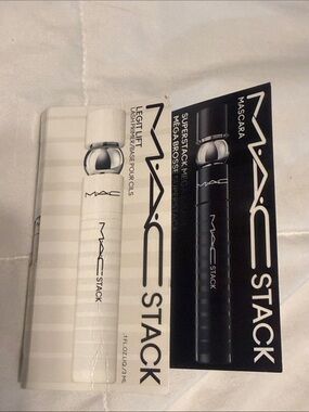 MAC Stack Mascara + Lash Primer Duo in White & Black